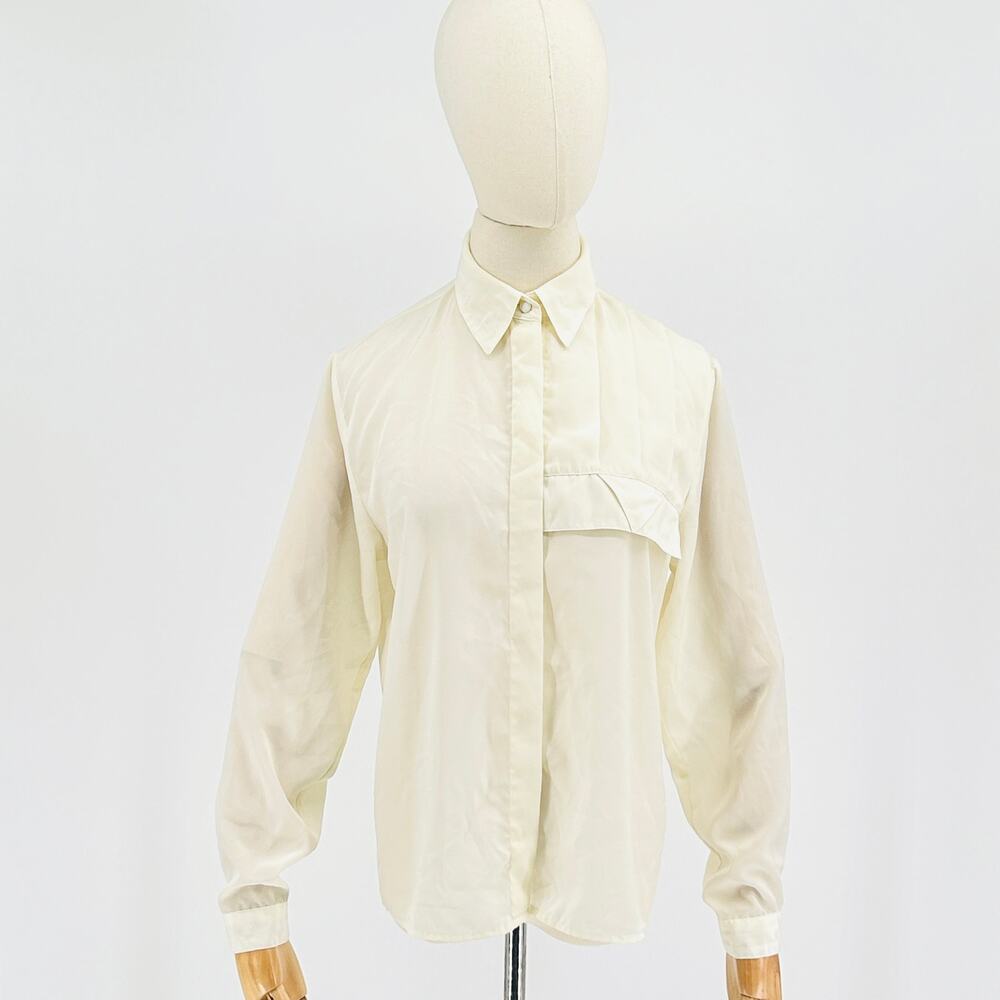 80s David Matthew Ivory Cream Long Sleeve Button Down with Pleated Detail Size S